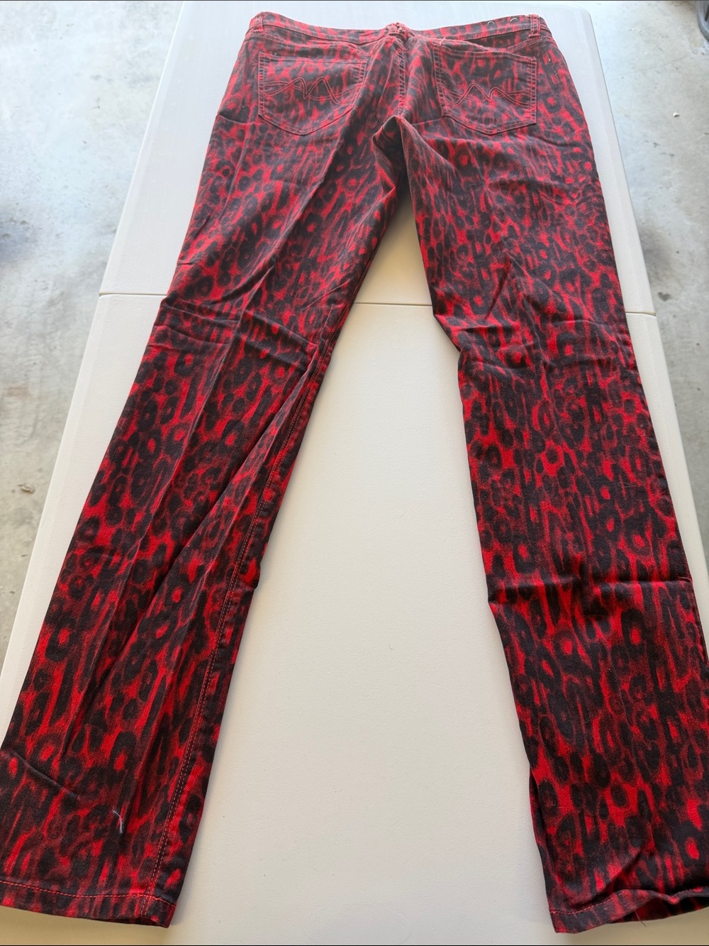 Woman’s New York & Company Red and Black Leopard Skinny Jeans, Size 12 - Picture 2 of 3